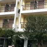 卡里斯酒店 酒店
