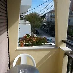卡里斯酒店 2*