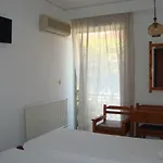 Karis Hotel