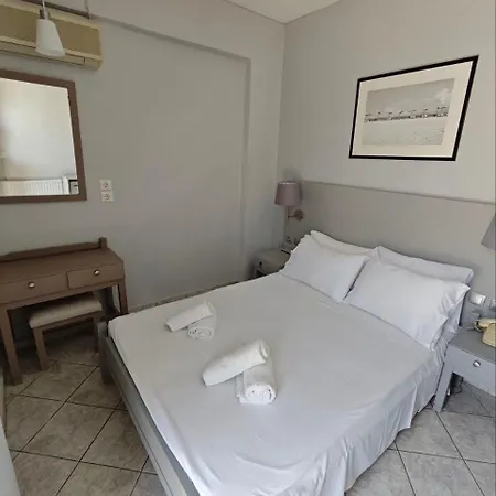 Hotel Karis