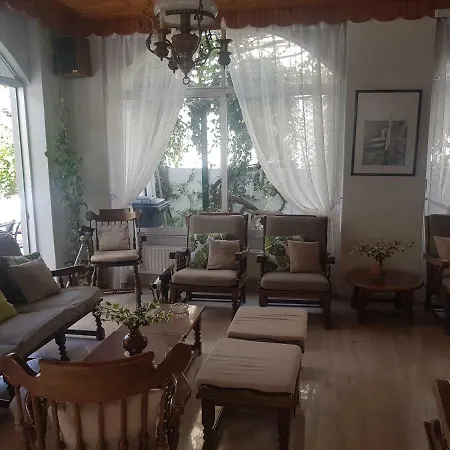 Hotel Karis 2*