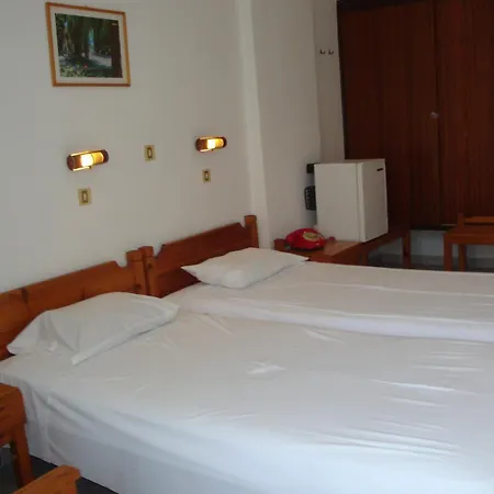 Hotel Karis