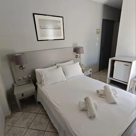 Karis Hotell 2*